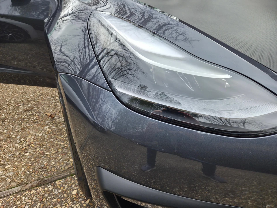 2021 Tesla Model 3 Performance - Image 17 of 31