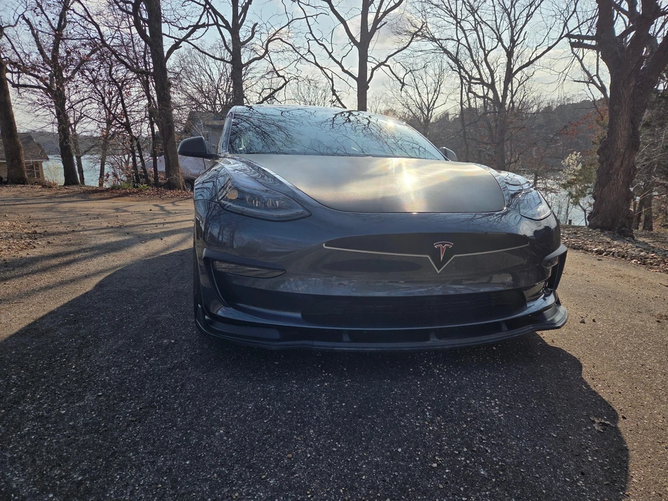2021 Tesla Model 3 Performance - Image 15 of 31