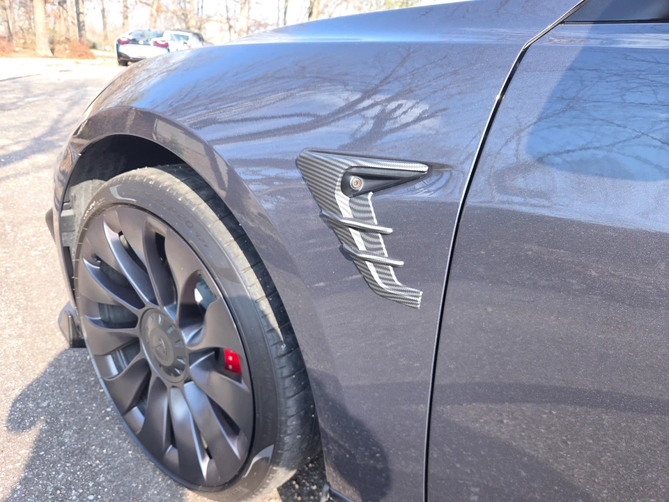 2021 Tesla Model 3 Performance - Image 25 of 31