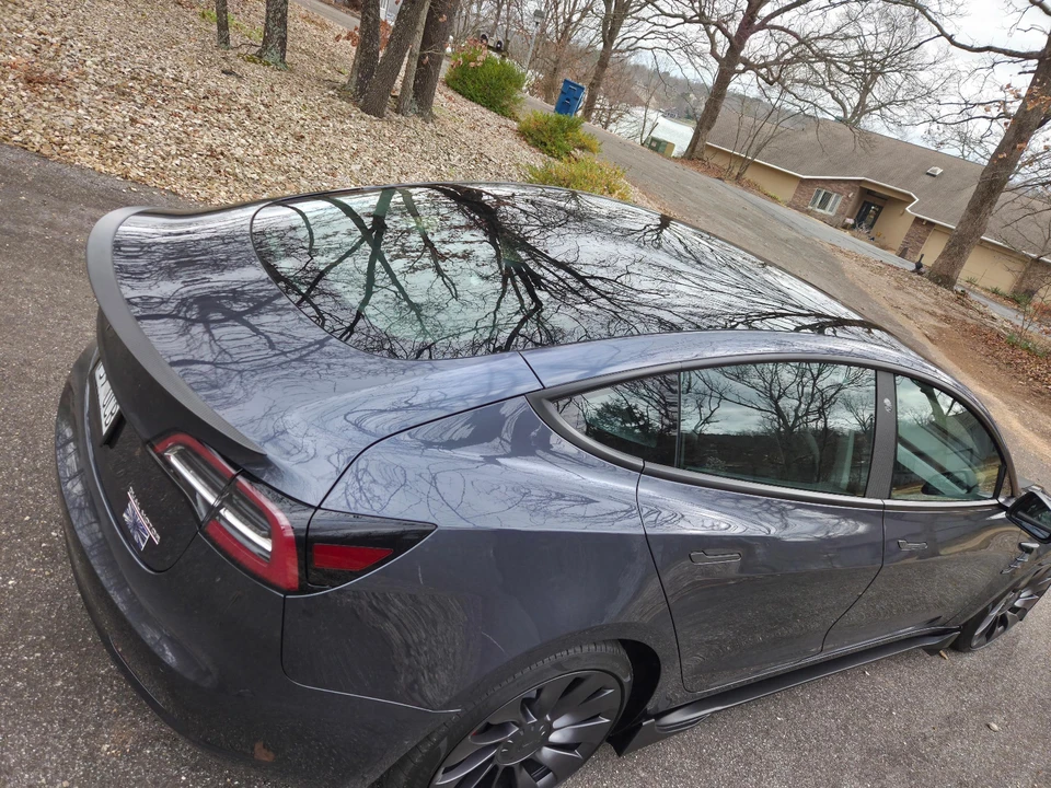2021 Tesla Model 3 Performance - Image 13 of 31