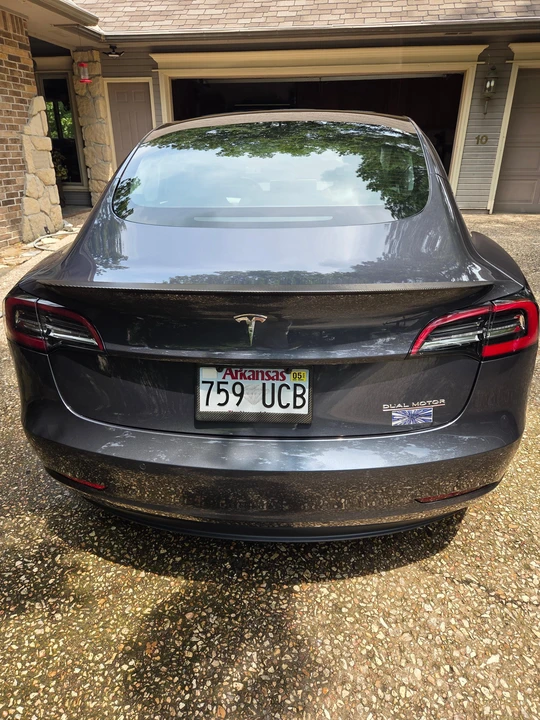2021 Tesla Model 3 Performance - Image 10 of 31