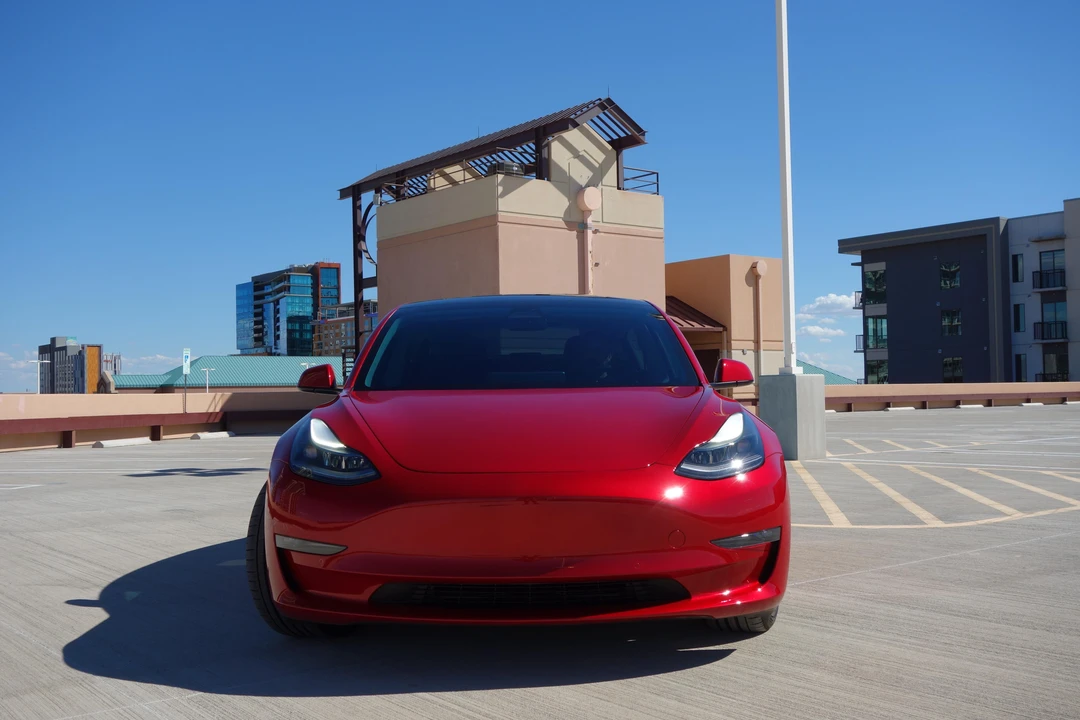 2021 Tesla Model 3 Performance - Image 6 of 31