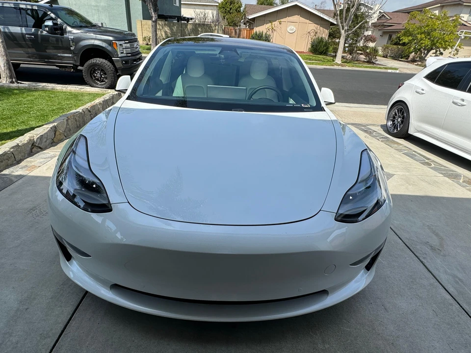 2021 Tesla Model 3 Performance - Image 7 of 31