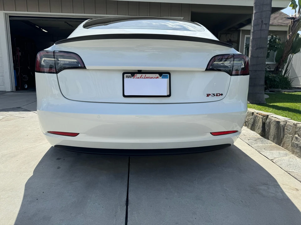 2021 Tesla Model 3 Performance - Image 21 of 31