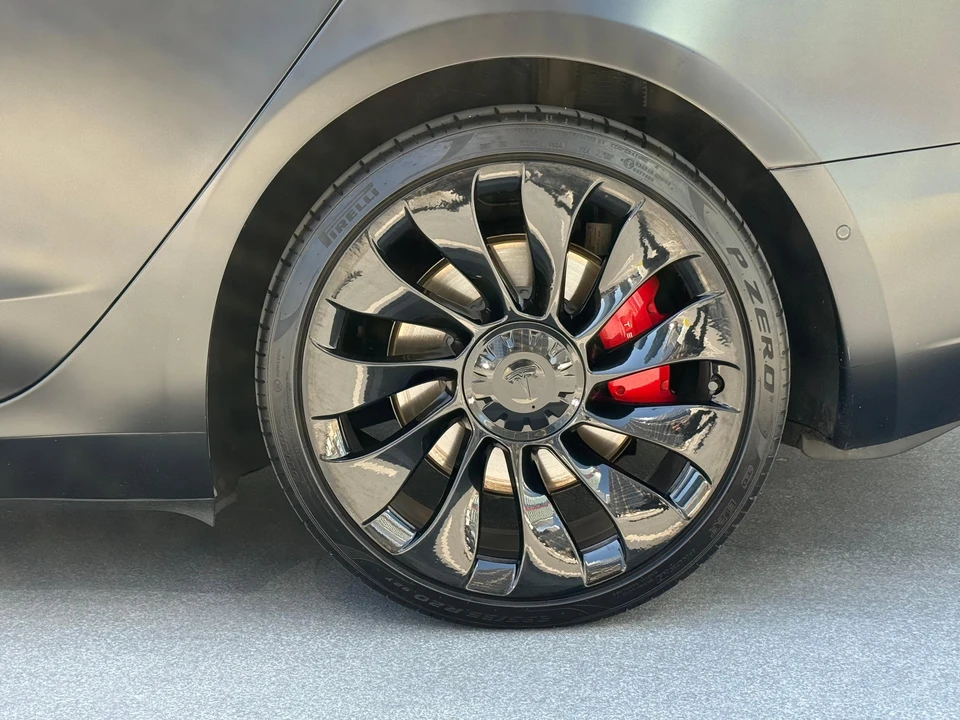 2021 Tesla Model 3 Performance - Image 30 of 31