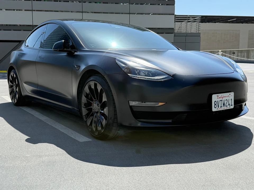 2021 Tesla Model 3 Performance - Image 16 of 31