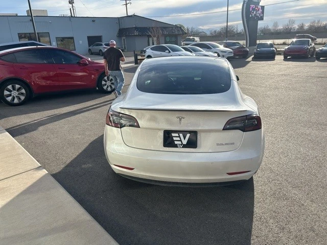 2021 Tesla Model 3 Performance - Image 7 of 21