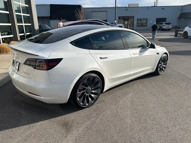 2021 Tesla Model 3 Performance - Image 8 of 21