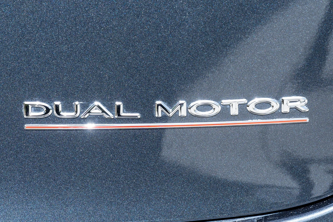 2021 Tesla Model 3 Performance - Image 20 of 31
