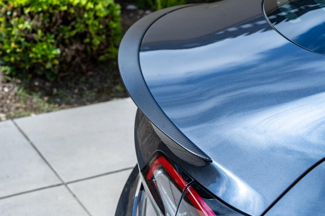 2021 Tesla Model 3 Performance - Image 24 of 31