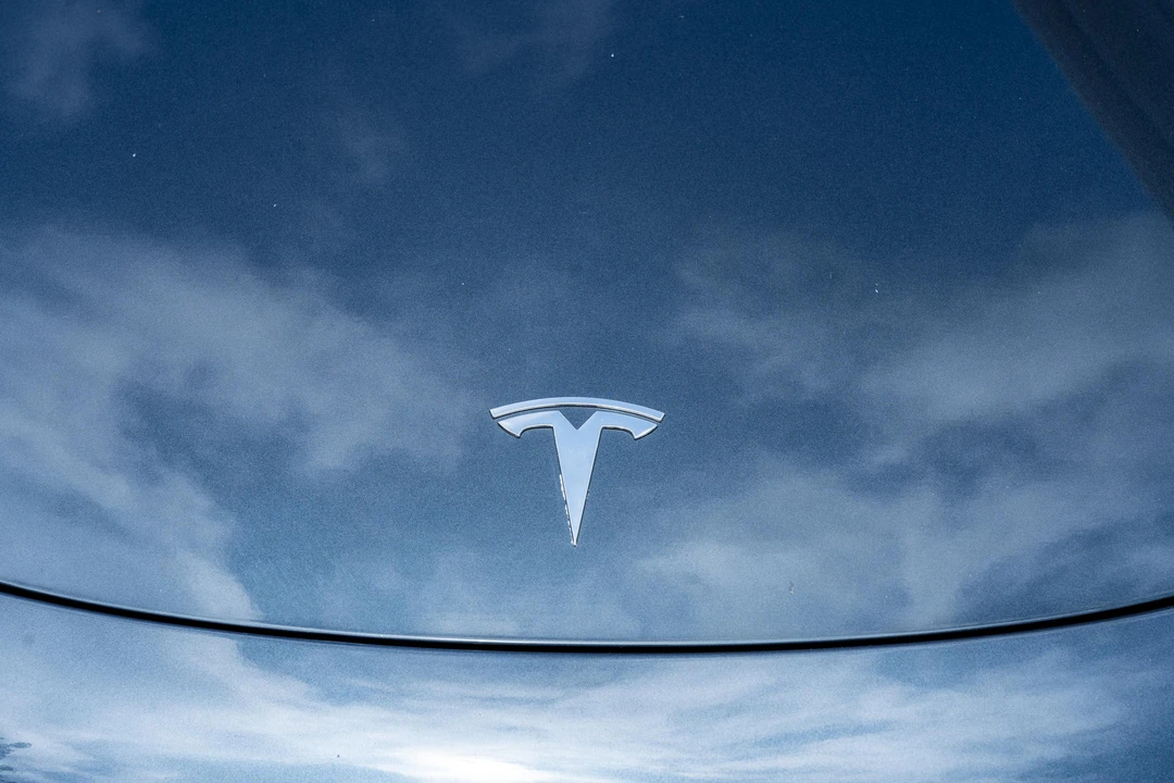 2021 Tesla Model 3 Performance - Image 13 of 31
