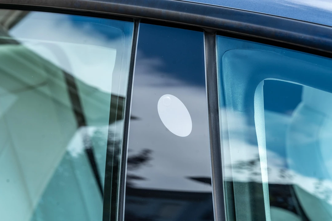 2021 Tesla Model 3 Performance - Image 25 of 31