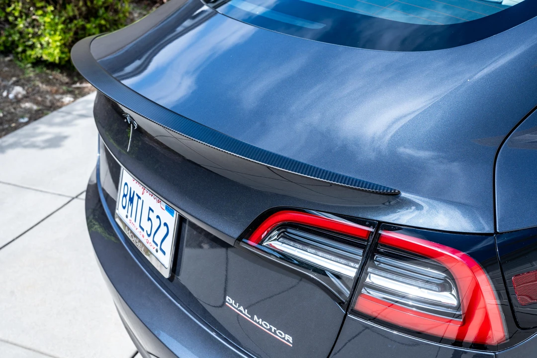 2021 Tesla Model 3 Performance - Image 22 of 31