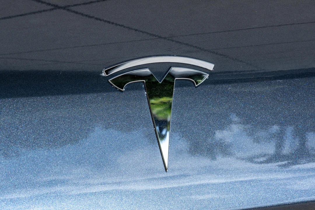 2021 Tesla Model 3 Performance - Image 19 of 31
