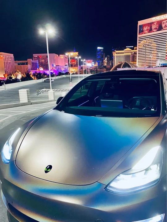 2021 Tesla Model 3 Performance - Image 5 of 12