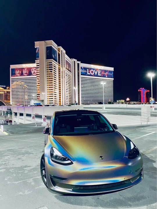 2021 Tesla Model 3 Performance - Image 2 of 12
