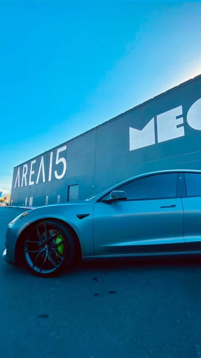 2021 Tesla Model 3 Performance - Image 4 of 12