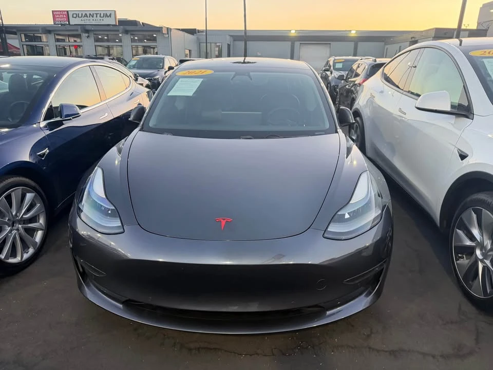 2021 Tesla Model 3 Performance - Image 2 of 6