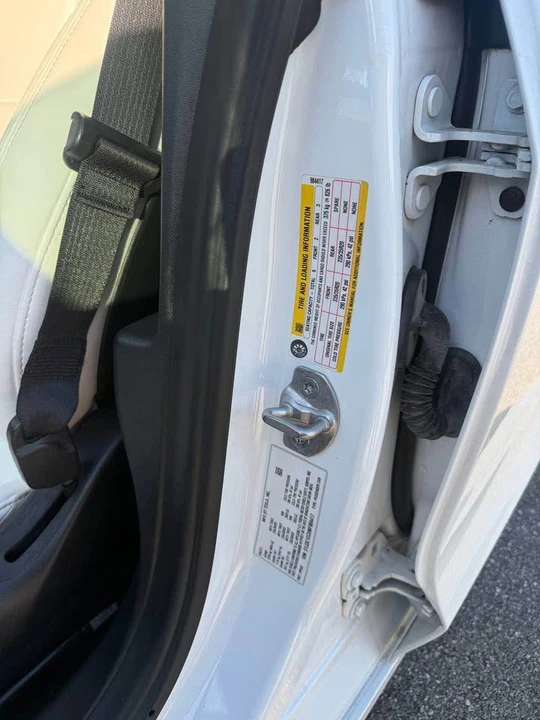 2021 Tesla Model 3 Performance - Image 2 of 12