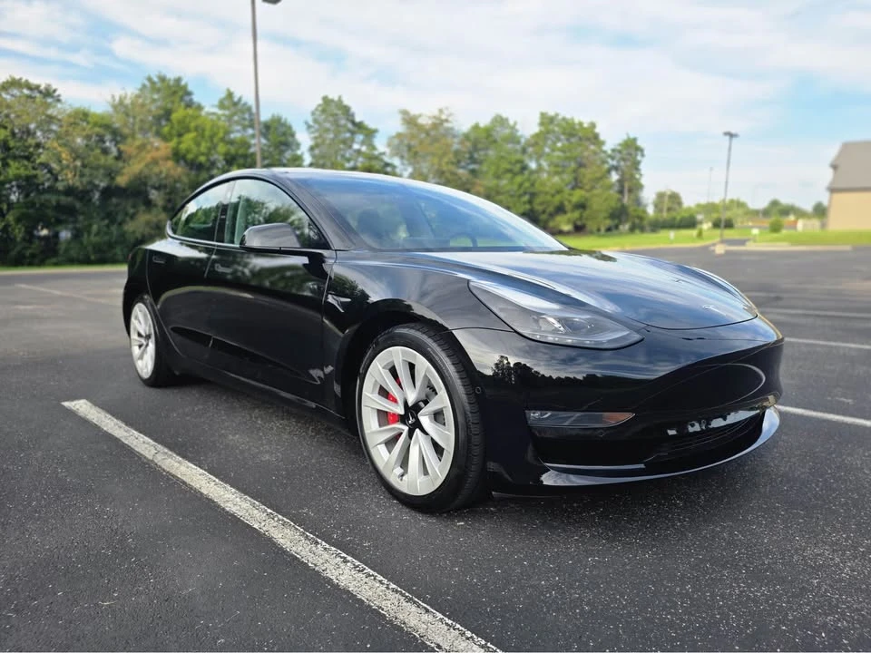 2021 Tesla Model 3 Performance - Image 3 of 15