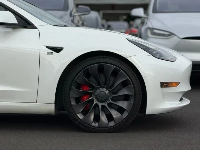 2021 Tesla Model 3 Performance - Image 7 of 12