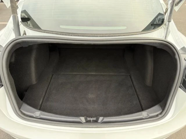 2021 Tesla Model 3 Performance - Image 10 of 12