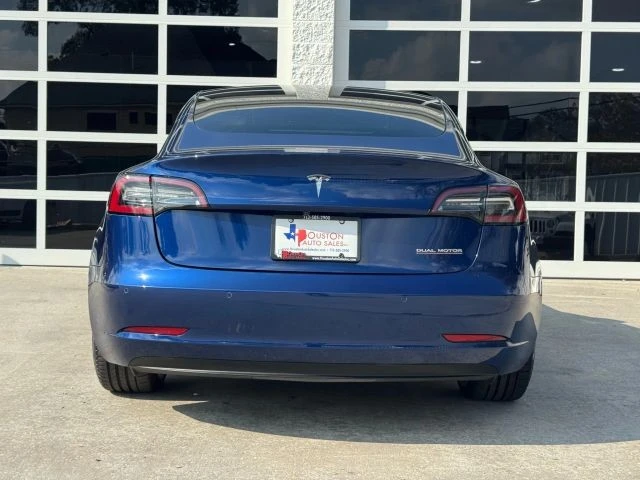 2021 Tesla Model 3 Performance - Image 13 of 21