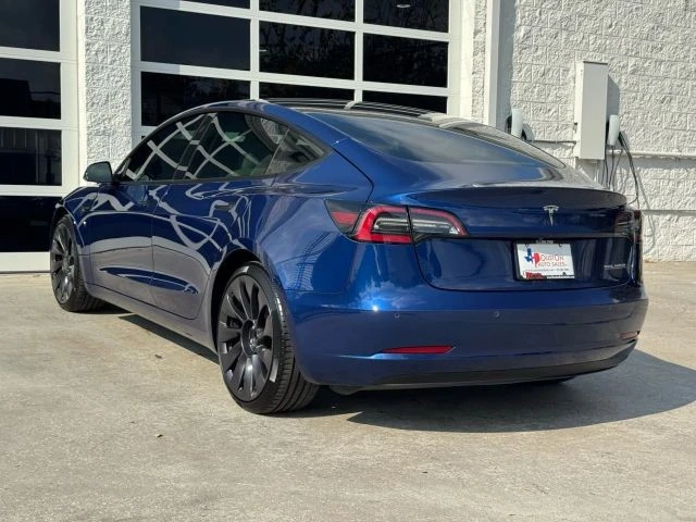 2021 Tesla Model 3 Performance - Image 10 of 21