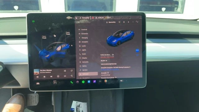 2021 Tesla Model 3 Performance - Image 3 of 6