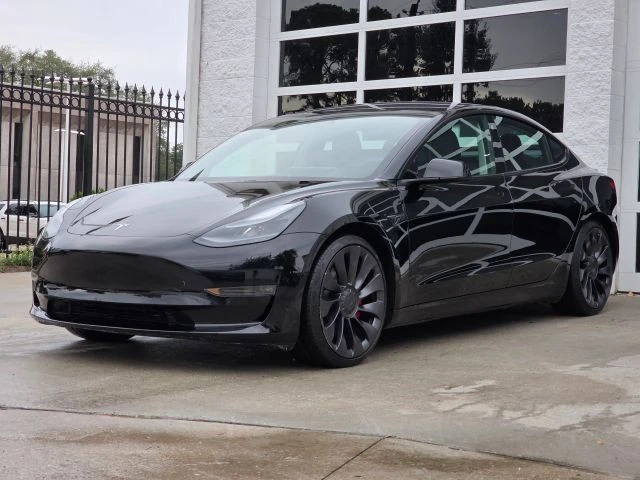 2021 Tesla Model 3 Performance - Image 9 of 21