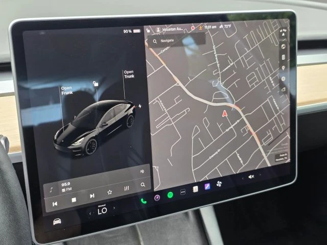 2021 Tesla Model 3 Performance - Image 19 of 21