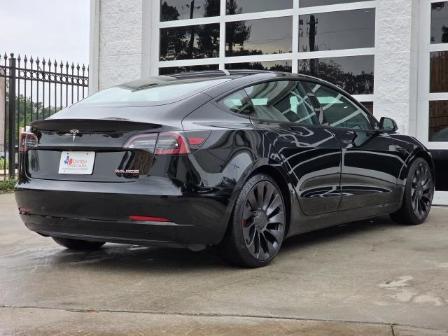 2021 Tesla Model 3 Performance - Image 4 of 21