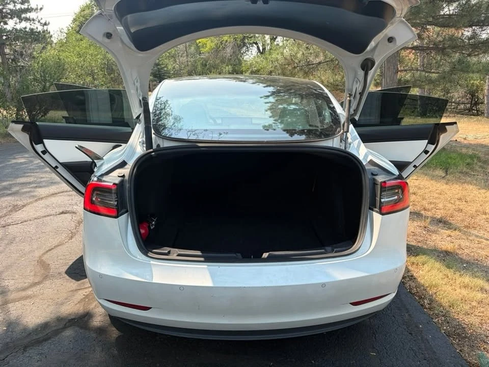 2021 Tesla Model 3 - Image 5 of 12