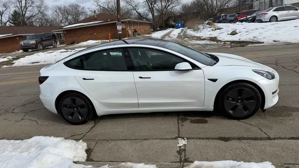 2021 Tesla Model 3 - Image 6 of 20