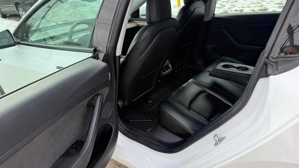 2021 Tesla Model 3 - Image 18 of 20
