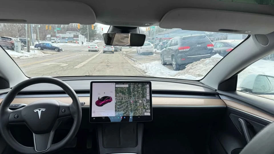 2021 Tesla Model 3 - Image 17 of 20