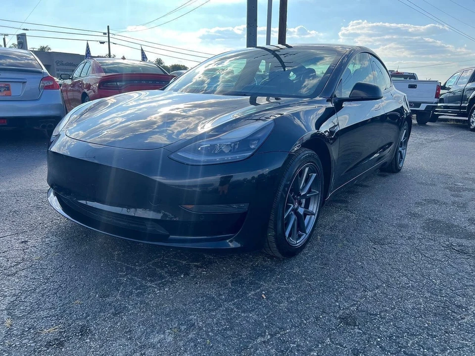 2021 Tesla Model 3 - Image 4 of 10
