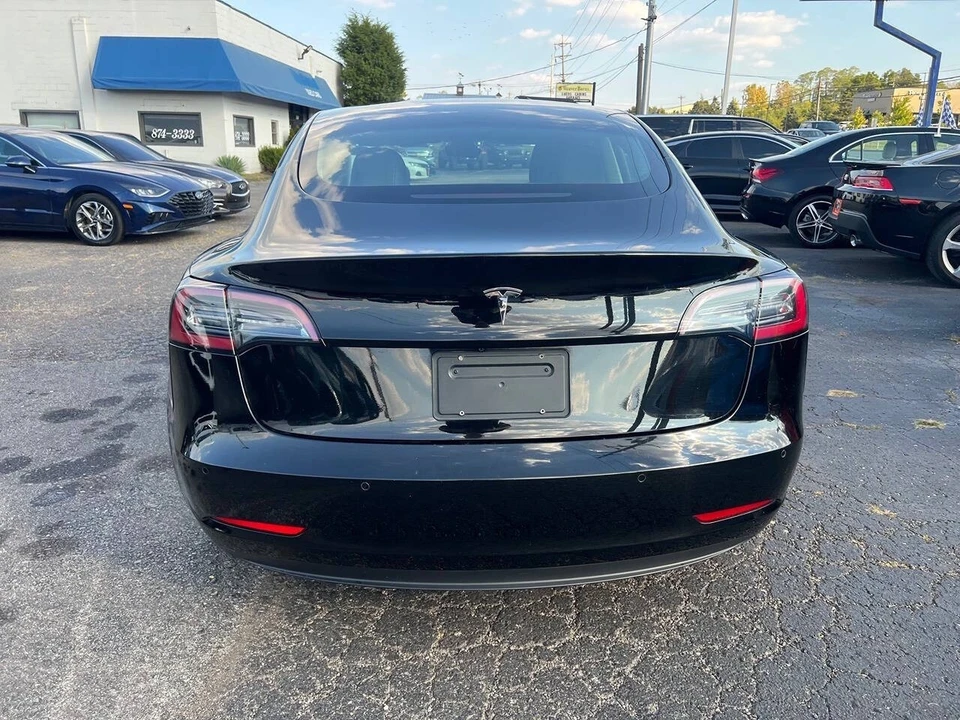 2021 Tesla Model 3 - Image 6 of 10