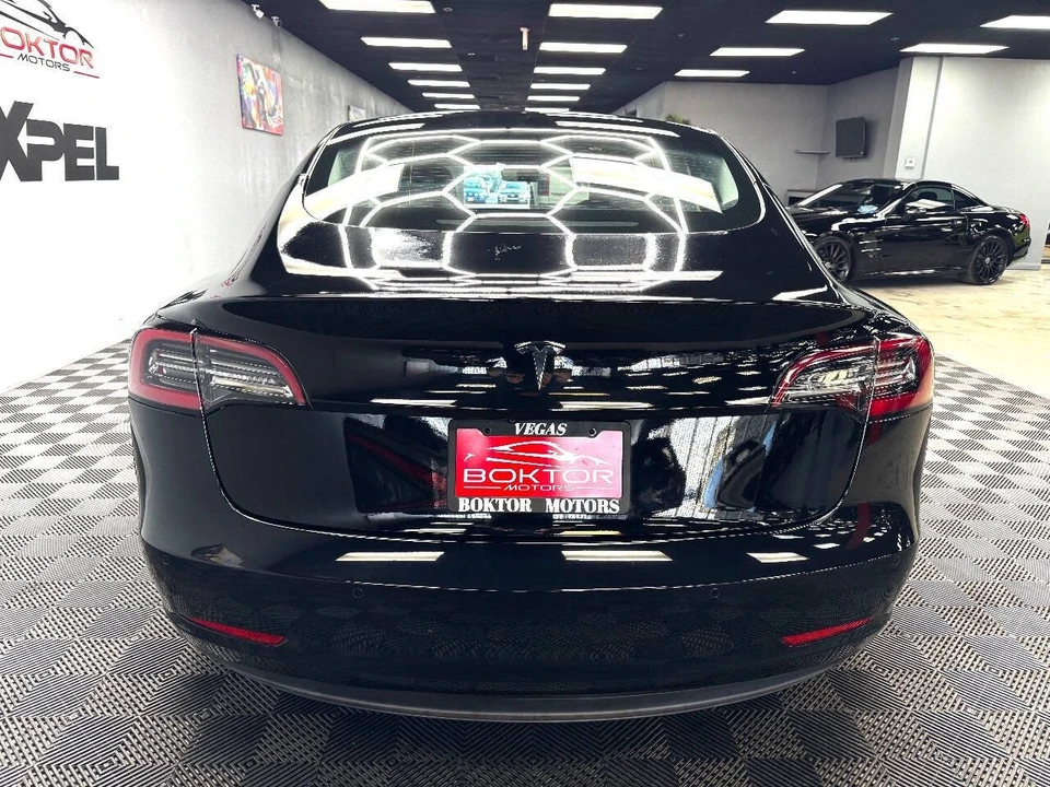 2021 Tesla Model 3 - Image 10 of 12