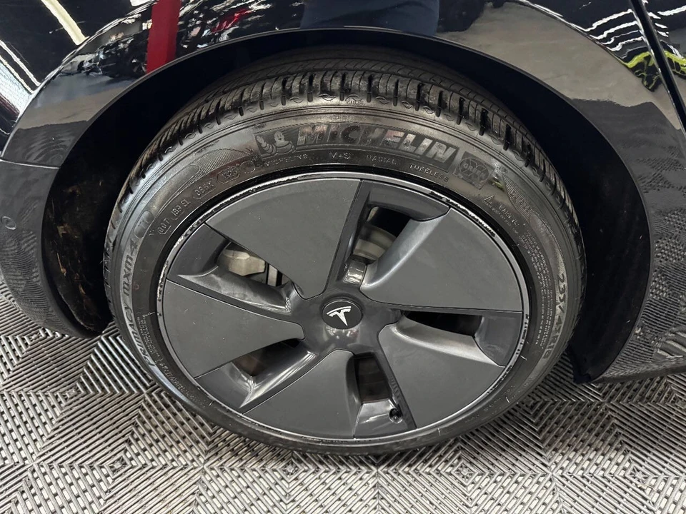 2021 Tesla Model 3 - Image 17 of 21
