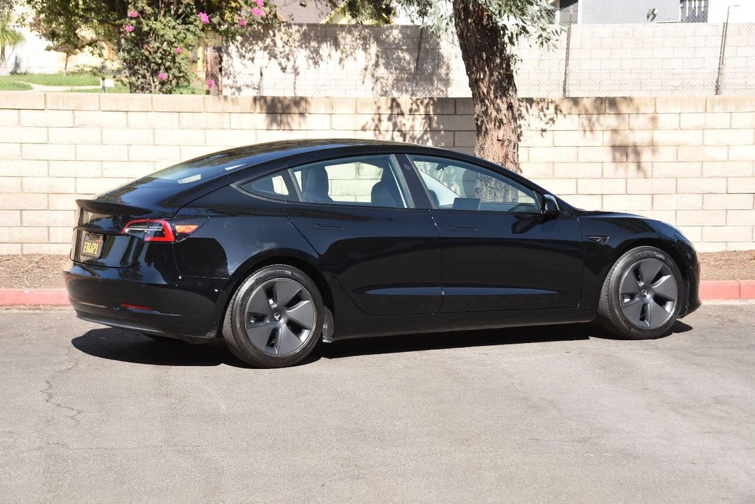 2021 Tesla Model 3 - Image 10 of 10