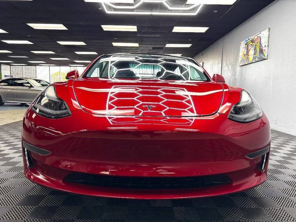 2021 Tesla Model 3 - Image 3 of 31