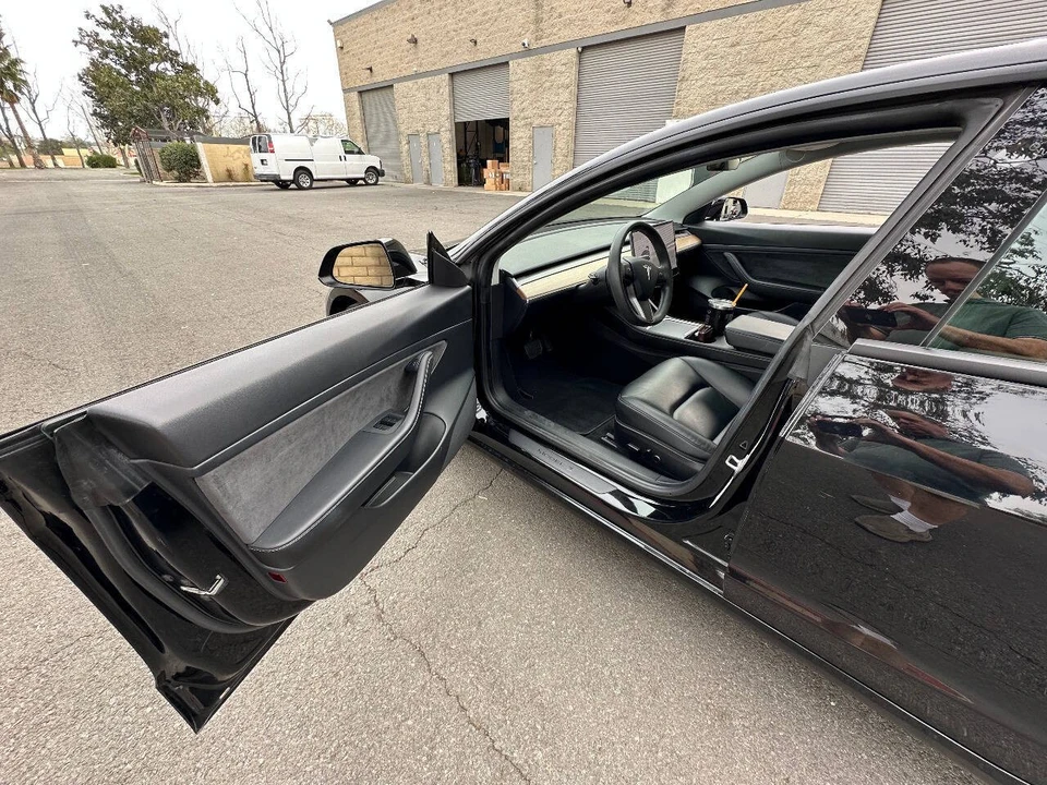 2021 Tesla Model 3 - Image 27 of 31