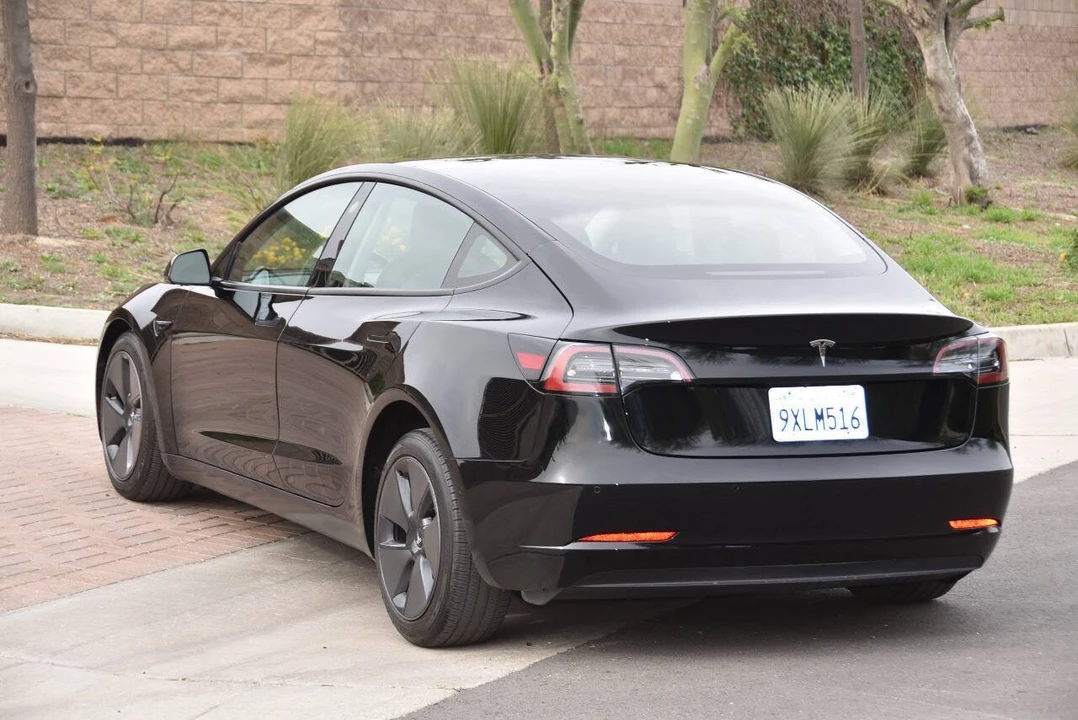 2021 Tesla Model 3 - Image 22 of 31