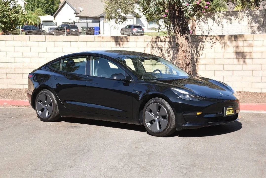 2021 Tesla Model 3 - Image 11 of 12