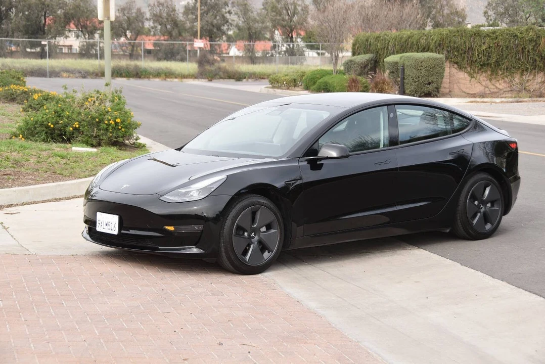 2021 Tesla Model 3 - Image 11 of 21