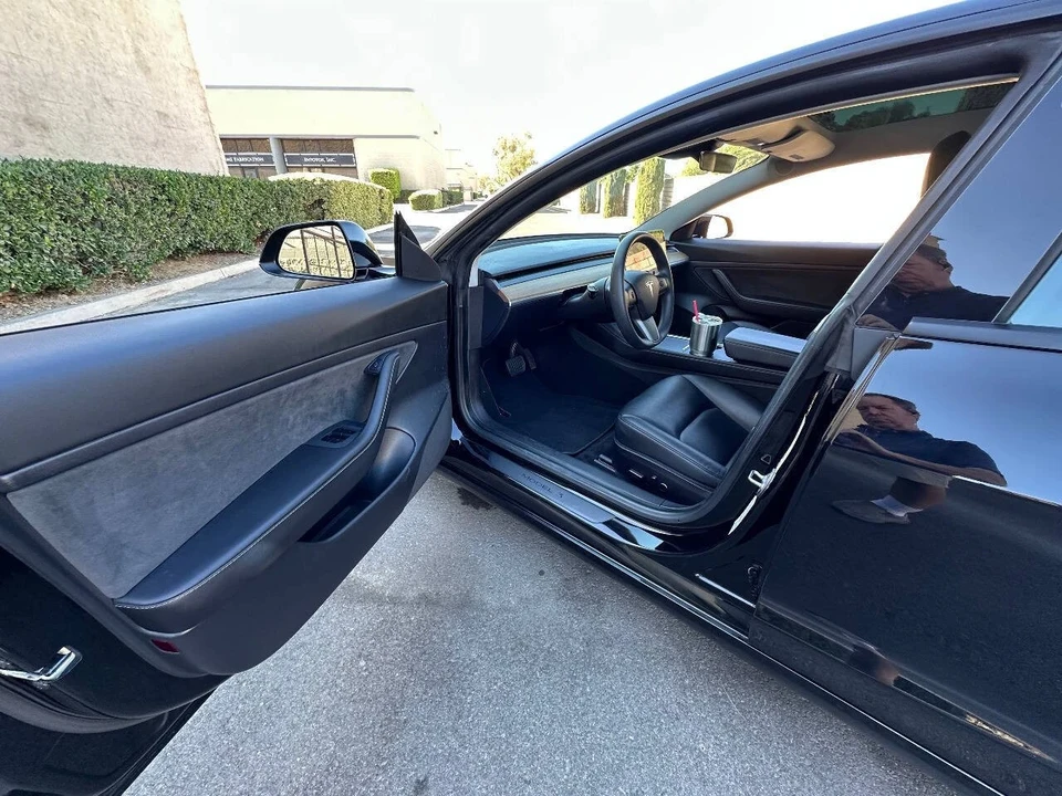 2021 Tesla Model 3 - Image 18 of 21