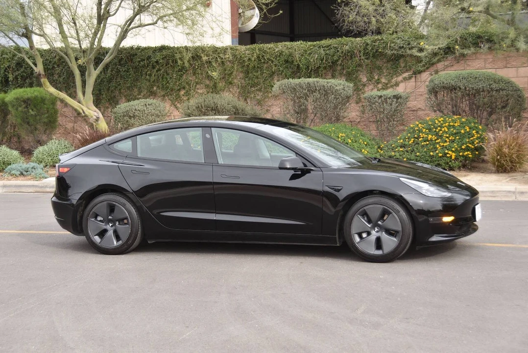 2021 Tesla Model 3 - Image 29 of 31