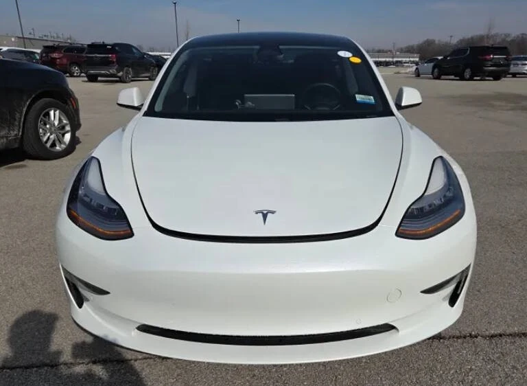 2021 Tesla Model 3 - Image 5 of 10