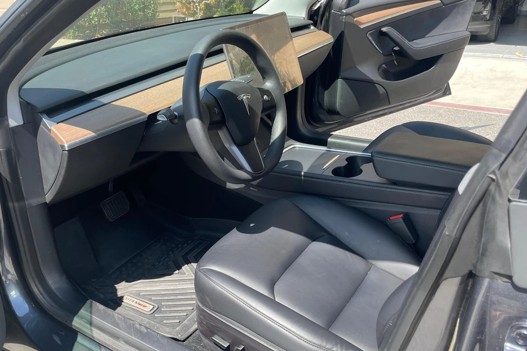 2021 Tesla Model 3 - Image 23 of 31